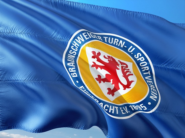 巴媒：内马尔不顾队医建议进行训练，他想出战周五关键保级战