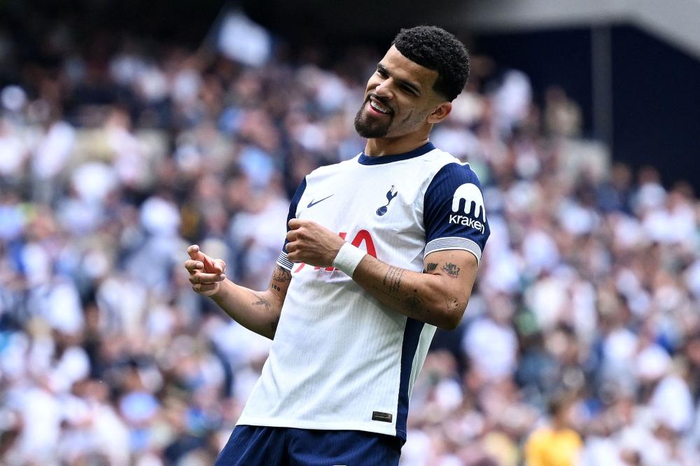 阿维塔网球大师课燃动热爱，全运会网球女单冠军朱琳领衔授课